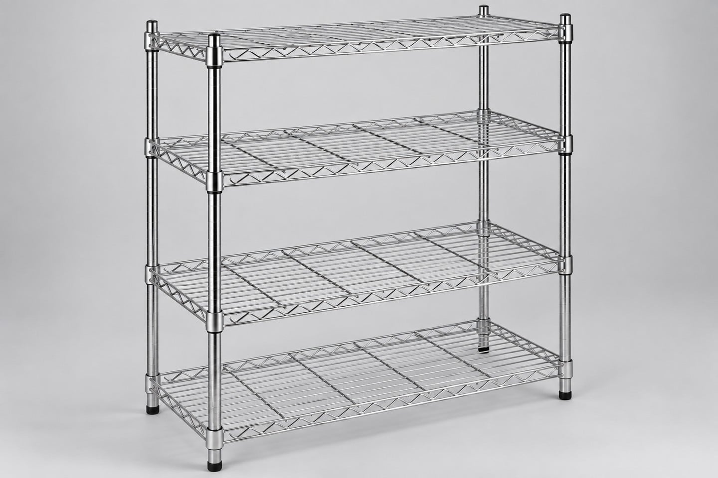 Wire shelf structure and support posts